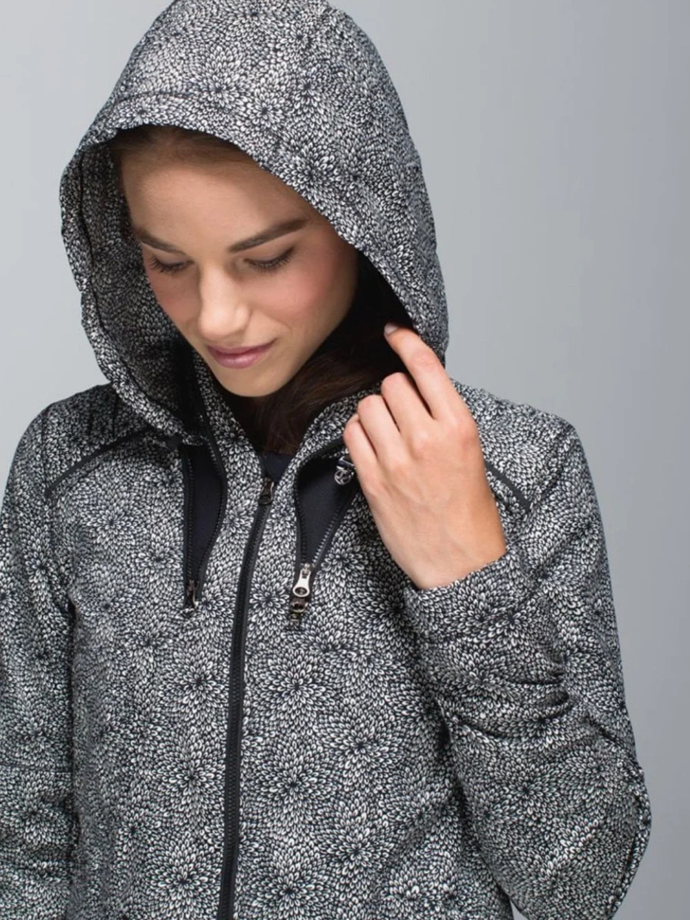 Lululemon spring forward jacket plush petal black ghost size 6